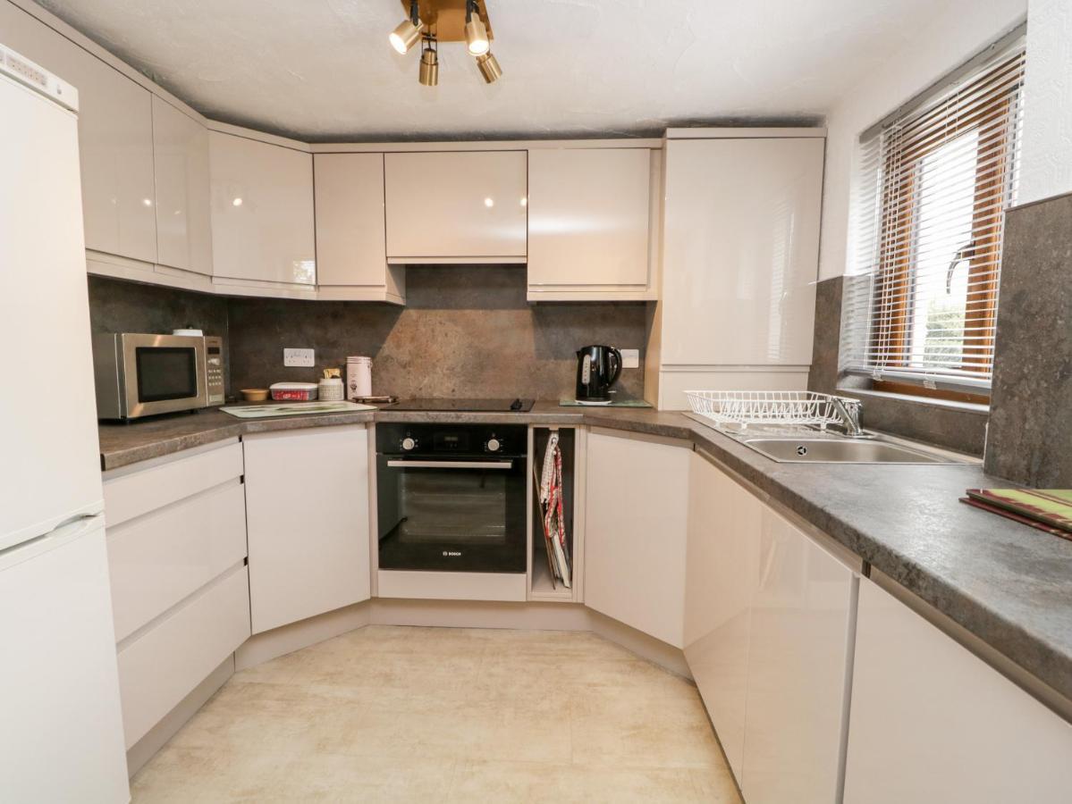 Rose Cottage Kendal Bagian luar foto