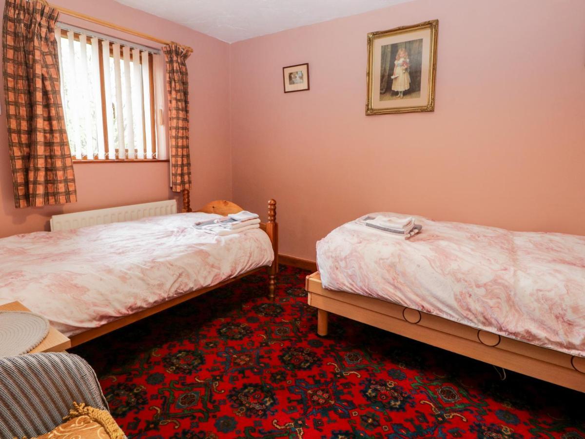 Rose Cottage Kendal Bagian luar foto
